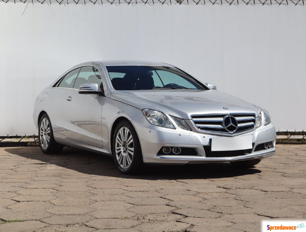 Mercedes - Benz E-klasa 2011