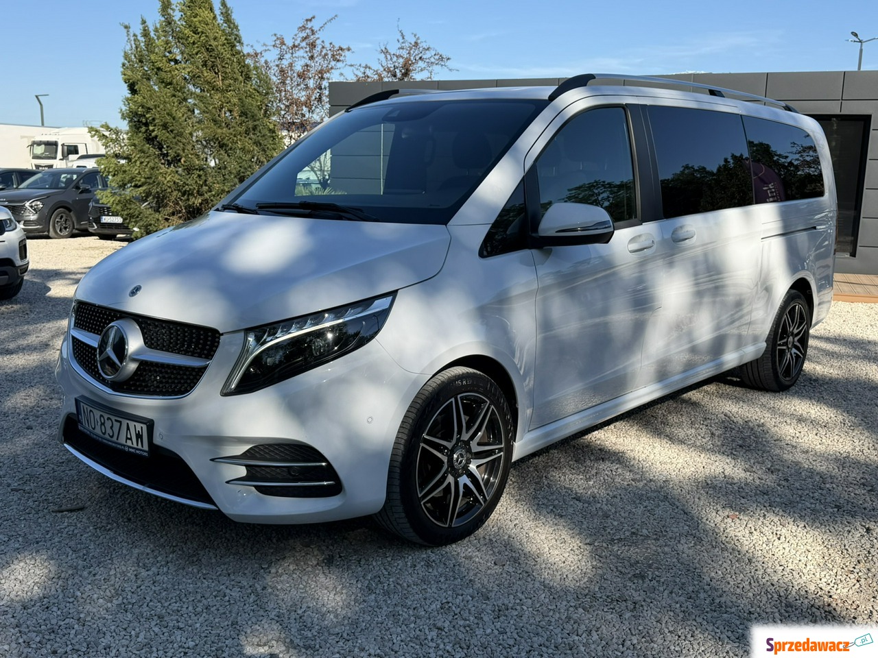 Mercedes - Benz V-klasa 2023