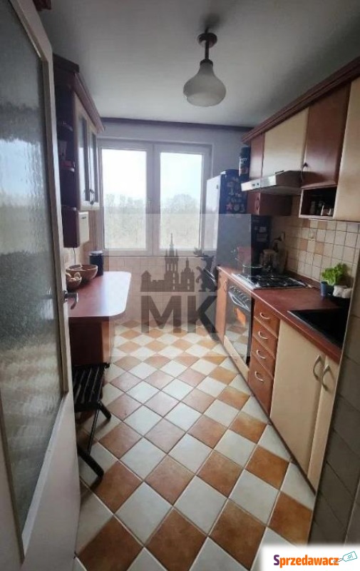 4 pokoje, kuchnia, balkon w dobrej...