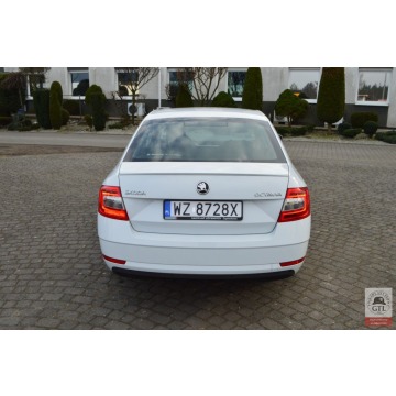 Skoda Octavia 2019 benzyna - Na sprzedaż za 47 847 zł - Gdańsk - zdjęcie 3