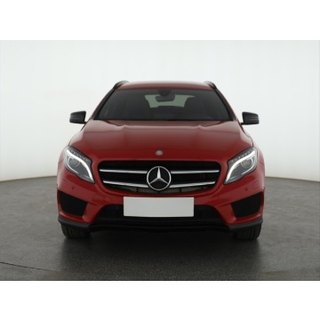 Mercedes - Benz GLA-klasa  SUV 2016,  2.0 benzyna, automat - Na sprzedaż za 74 999 zł - Katowice - zdjęcie 2