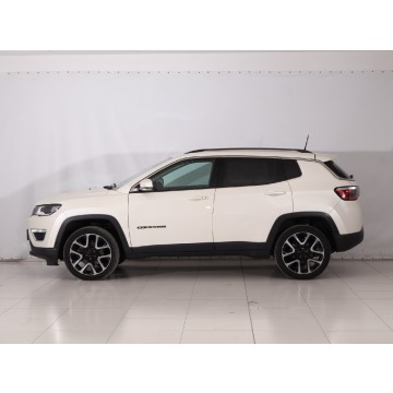 Jeep Compass  SUV 2019,  1.4 benzyna, automat - Na sprzedaż za 72 999 zł - Kołobrzeg - zdjęcie 4