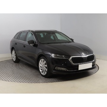 Skoda Octavia 2.0 TDI (150KM), 2023
