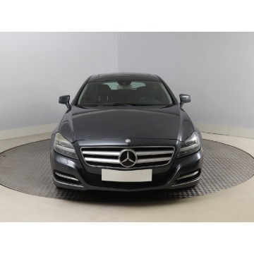 Mercedes - Benz CLS-klasa  Kombi 2013,  3.0 diesel, automat - Na sprzedaż za 55 999 zł - Bielany Wrocławskie - zdjęcie 2