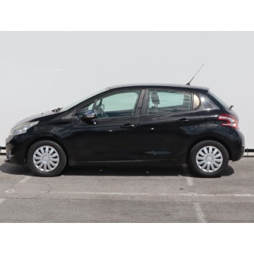 Peugeot 208  Hatchback 2014,  1.2 benzyna - Na sprzedaż za 17 999 zł - Lublin - zdjęcie 4