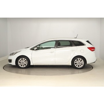 Kia Ceed  Kombi 2016,  1.6 diesel, automat - Na sprzedaż za 25 999 zł - Zabrze - zdjęcie 4