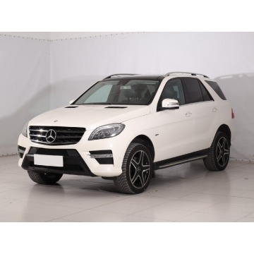 Mercedes - Benz M-klasa  SUV 2012,  3.0 diesel, automat - Na sprzedaż za 57 999 zł - Jarosław - zdjęcie 3