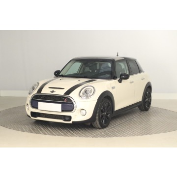 Mini   Hatchback 2017,  2.0 benzyna, automat - Na sprzedaż za 57 999 zł - Zabrze - zdjęcie 3
