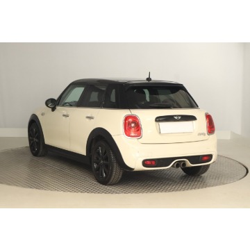 Mini   Hatchback 2017,  2.0 benzyna, automat - Na sprzedaż za 57 999 zł - Zabrze - zdjęcie 5