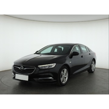 Opel Insignia  Hatchback 2019,  1.6 diesel - Na sprzedaż za 41 499 zł - Piaseczno - zdjęcie 3