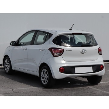 Hyundai i10  Hatchback 2019,  1.0 benzyna - Na sprzedaż za 33 999 zł - Lublin - zdjęcie 5