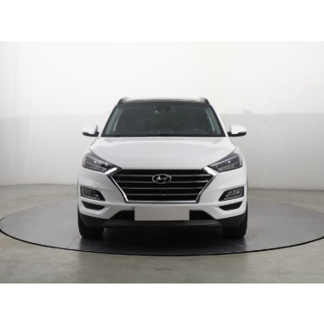 Hyundai Tucson  SUV 2019,  1.6 benzyna, automat - Na sprzedaż za 86 999 zł - Katowice - zdjęcie 2