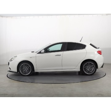 Alfa Romeo Giulietta  Hatchback 2012,  1.4 benzyna - Na sprzedaż za 34 999 zł - Katowice - zdjęcie 4