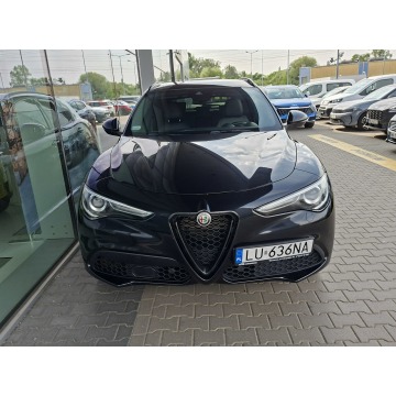 Alfa Romeo Stelvio  SUV 2021,  2.0 benzyna, automat - Na sprzedaż za 104 800 zł - Warszawa - zdjęcie 9