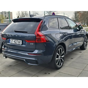 Volvo   SUV 2025,  2.0 benzyna, automat - Na sprzedaż za 209 900 zł - Tychy - zdjęcie 3