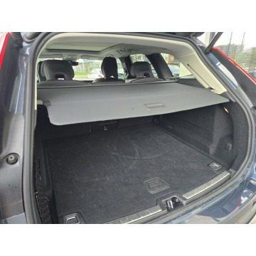 Volvo   SUV 2025,  2.0 benzyna, automat - Na sprzedaż za 209 900 zł - Tychy - zdjęcie 8
