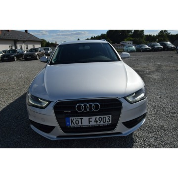 Audi A4  Kombi 2012,  2.0 benzyna - Na sprzedaż za 36 900 zł - Majdan Sieniawski - zdjęcie 9