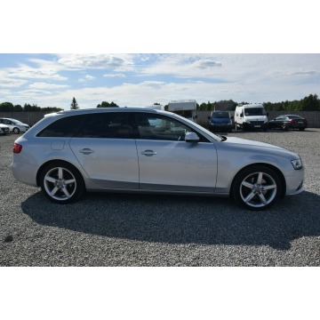 Audi A4  Kombi 2012,  2.0 benzyna - Na sprzedaż za 36 900 zł - Majdan Sieniawski - zdjęcie 12