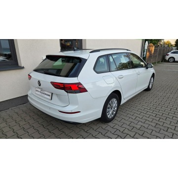 Volkswagen Golf  Kombi 2022,  1.0 benzyna - Na sprzedaż za 45 879 zł - Siedlce - zdjęcie 9