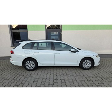 Volkswagen Golf  Kombi 2022,  1.0 benzyna - Na sprzedaż za 45 879 zł - Siedlce - zdjęcie 10
