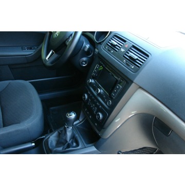 Skoda Yeti  SUV 2014,  1.8 benzyna - Na sprzedaż za 39 900 zł - Piła - zdjęcie 11