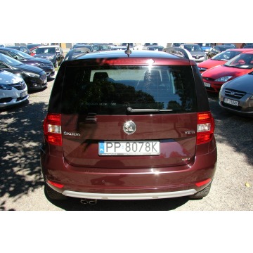 Skoda Yeti  SUV 2014,  1.8 benzyna - Na sprzedaż za 39 900 zł - Piła - zdjęcie 12