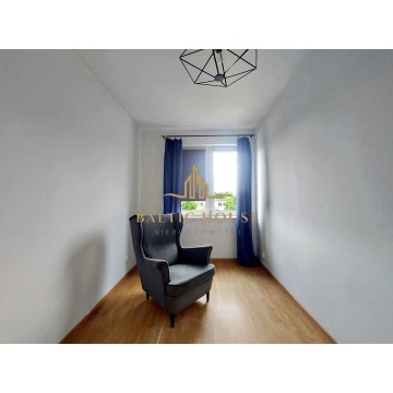 Mieszkanie trzypokojowe Wejherowo,   60 m2, pierwsze piętro - Sprzedam - zdjęcie 1