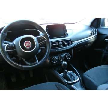 Fiat Tipo  Hatchback 2018,  1.6 diesel - Na sprzedaż za 31 900 zł - Piła - zdjęcie 10