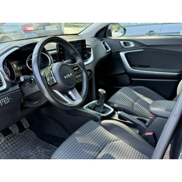 Kia Ceed  Kombi 2022,  1.0 benzyna - Na sprzedaż za 53 800 zł - Pęcice - zdjęcie 10
