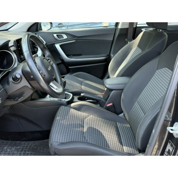 Kia Ceed  Kombi 2022,  1.0 benzyna - Na sprzedaż za 53 800 zł - Pęcice - zdjęcie 11