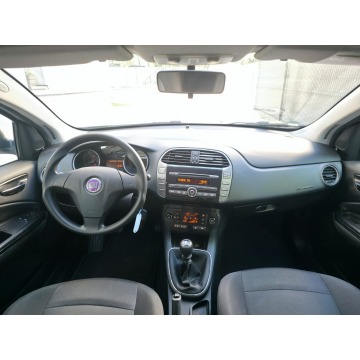 Fiat Bravo  Hatchback 2008,  1.4 benzyna - Na sprzedaż za 11 900 zł - Piekoszów - zdjęcie 10