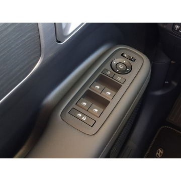 Hyundai Santa Fe  SUV 2026,  1.6 hybryda, automat - Na sprzedaż za 229 900 zł - Piotrków Trybunalski - zdjęcie 8