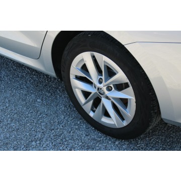 Skoda Octavia  Kombi 2023,  2.0 diesel, automat - Na sprzedaż za 75 900 zł - Warszawa - zdjęcie 12