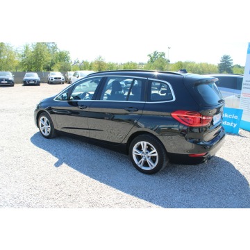 BMW Seria 2  Kombi 2022,  1.5 benzyna, automat - Na sprzedaż za 66 900 zł - Warszawa - zdjęcie 9