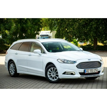 Ford Mondeo  Kombi 2018,  2.0 diesel, automat - Na sprzedaż za 43 900 zł - Ostrów Mazowiecka - zdjęcie 3