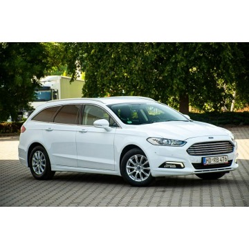Ford Mondeo  Kombi 2018,  2.0 diesel, automat - Na sprzedaż za 43 900 zł - Ostrów Mazowiecka - zdjęcie 2