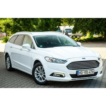 Ford Mondeo  Kombi 2018,  2.0 diesel, automat - Na sprzedaż za 43 900 zł - Ostrów Mazowiecka - zdjęcie 5