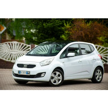Kia Venga  Hatchback 2013,  1.4 benzyna - Na sprzedaż za 25 900 zł - Ostrów Mazowiecka - zdjęcie 4