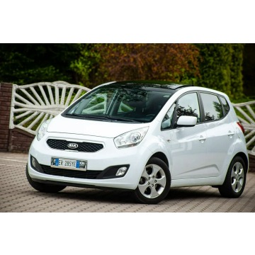 Kia Venga  Hatchback 2013,  1.4 benzyna - Na sprzedaż za 25 900 zł - Ostrów Mazowiecka - zdjęcie 3