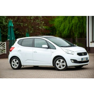 Kia Venga  Hatchback 2013,  1.4 benzyna - Na sprzedaż za 25 900 zł - Ostrów Mazowiecka - zdjęcie 9