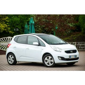 Kia Venga  Hatchback 2013,  1.4 benzyna - Na sprzedaż za 25 900 zł - Ostrów Mazowiecka - zdjęcie 8
