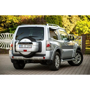 Mitsubishi Pajero  SUV 2014,  3.2 diesel, automat - Na sprzedaż za 35 500 zł - Ostrów Mazowiecka - zdjęcie 5