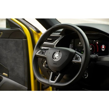 Skoda Superb  Sedan/Limuzyna 2019,  2.0 diesel, automat - Na sprzedaż za 105 500 zł - Ostrów Mazowiecka - zdjęcie 7