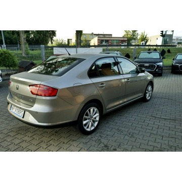 Seat Toledo  Sedan/Limuzyna 2015,  1.2 benzyna - Na sprzedaż za 23 700 zł - Płock - zdjęcie 9