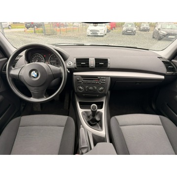 BMW Seria 1  Hatchback 2005,  1.6 benzyna - Na sprzedaż za 13 900 zł - Wrocław - zdjęcie 4