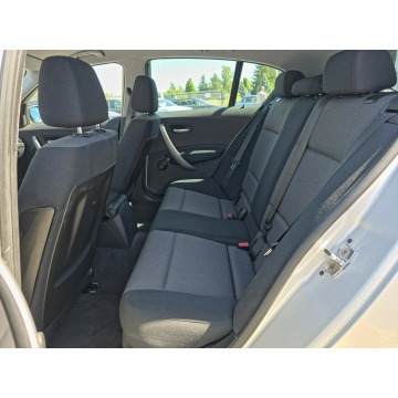 BMW Seria 1  Hatchback 2005,  1.6 benzyna - Na sprzedaż za 13 900 zł - Wrocław - zdjęcie 12