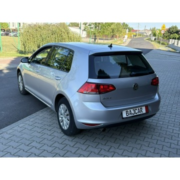 Volkswagen Golf  Hatchback 2015,  1.2 benzyna - Na sprzedaż za 33 900 zł - Knurów - zdjęcie 5