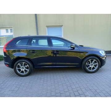 Volvo   SUV 2016,  2.0 diesel - Na sprzedaż za 49 950 zł - Nowe - zdjęcie 12