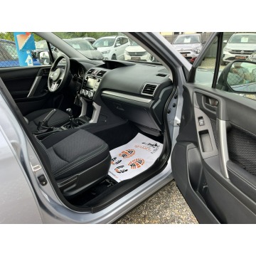 Subaru Forester  SUV 2016,  2.0 benzyna - Na sprzedaż za 69 900 zł - Rydułtowy - zdjęcie 9