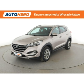 Hyundai Tucson - automat 4x4 navi kamera auto klima